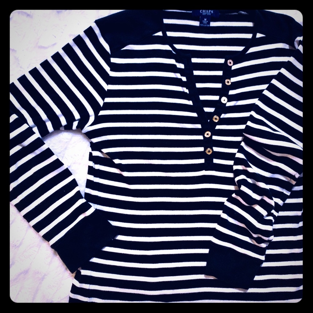 Chaps long sleeve shirt size Med.